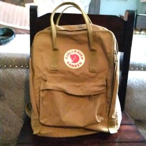 Fjallraven Kanken Backpack